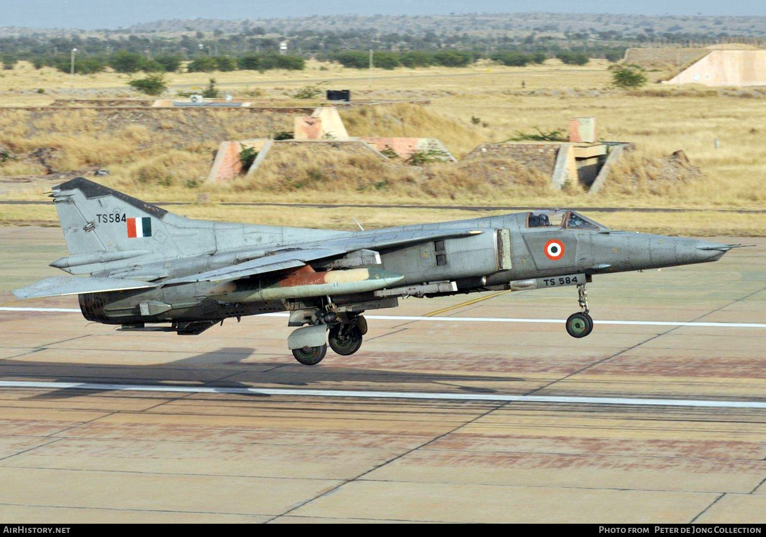 Aircraft Photo of TS584 | Mikoyan-Gurevich MiG-27M | India - Air Force | AirHistory.net #244230