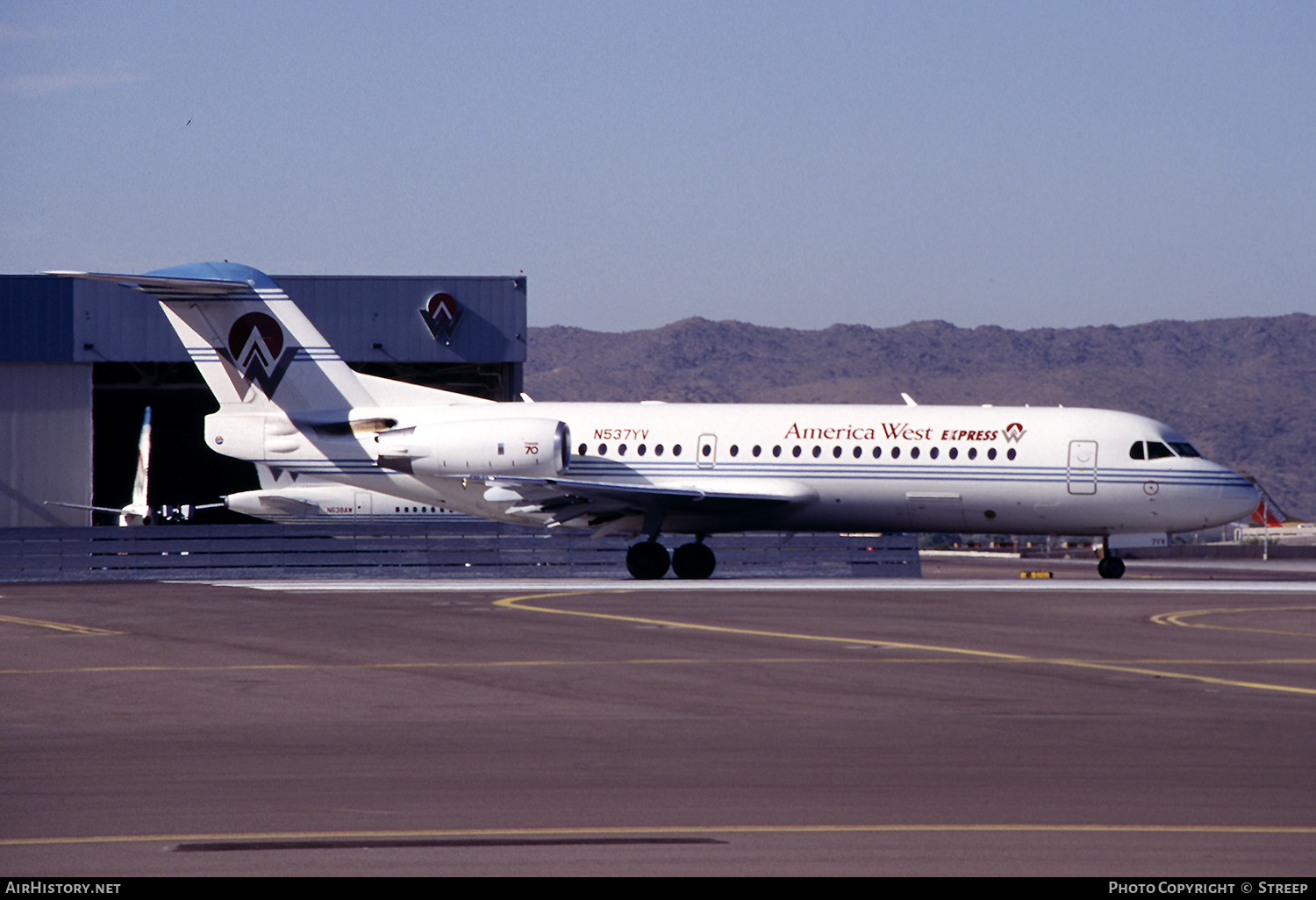Aircraft Photo of N537YV | Fokker 70 (F28-0070) | America West Express | AirHistory.net #244231