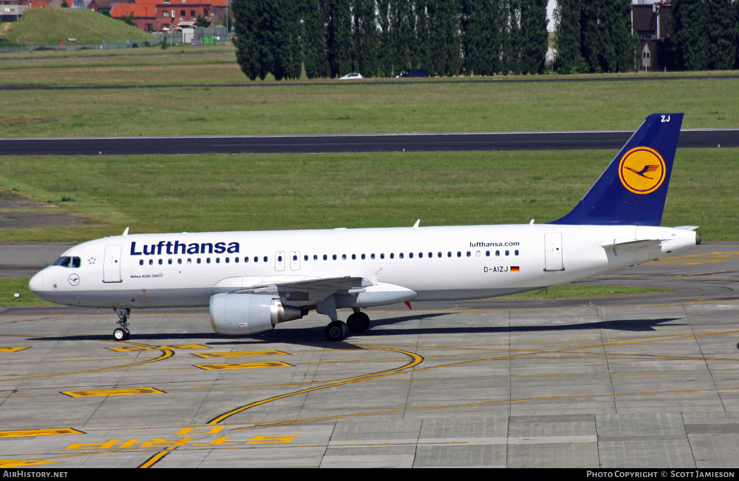 Aircraft Photo of D-AIZJ | Airbus A320-214 | Lufthansa | AirHistory.net #244238