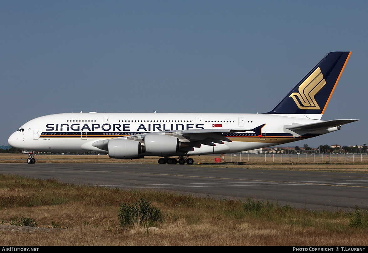 Aircraft Photo of 9V-SKS | Airbus A380-841 | Singapore Airlines | AirHistory.net #244291