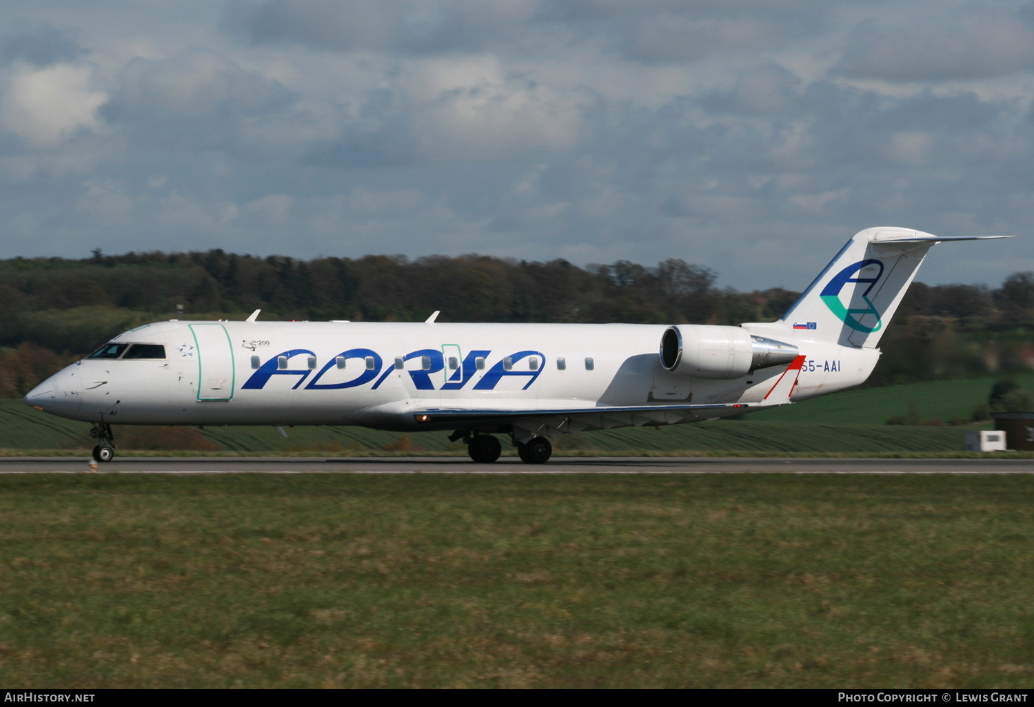 Aircraft Photo of S5-AAI | Bombardier CRJ-200LR (CL-600-2B19) | Adria Airways | AirHistory.net #244304