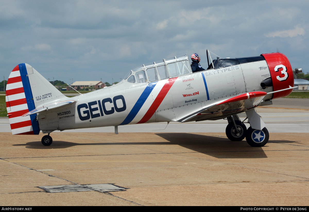 Aircraft Photo of N52900 | North American SNJ-2 Texan | Skytypers | AirHistory.net #244343