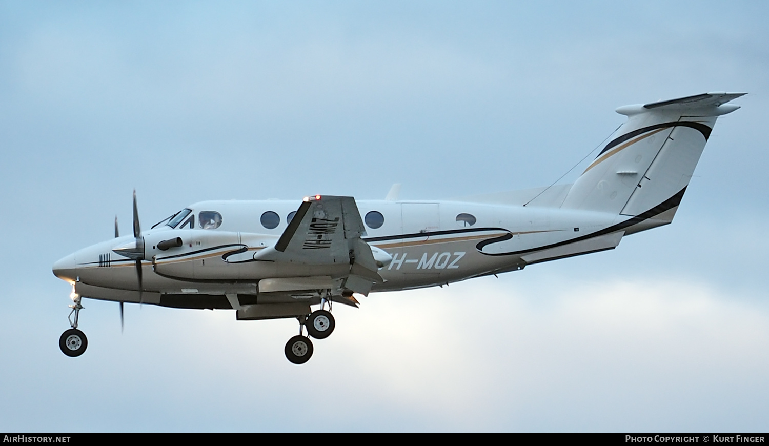 Aircraft Photo of VH-MQZ | Raytheon B200 King Air | AirHistory.net #244396