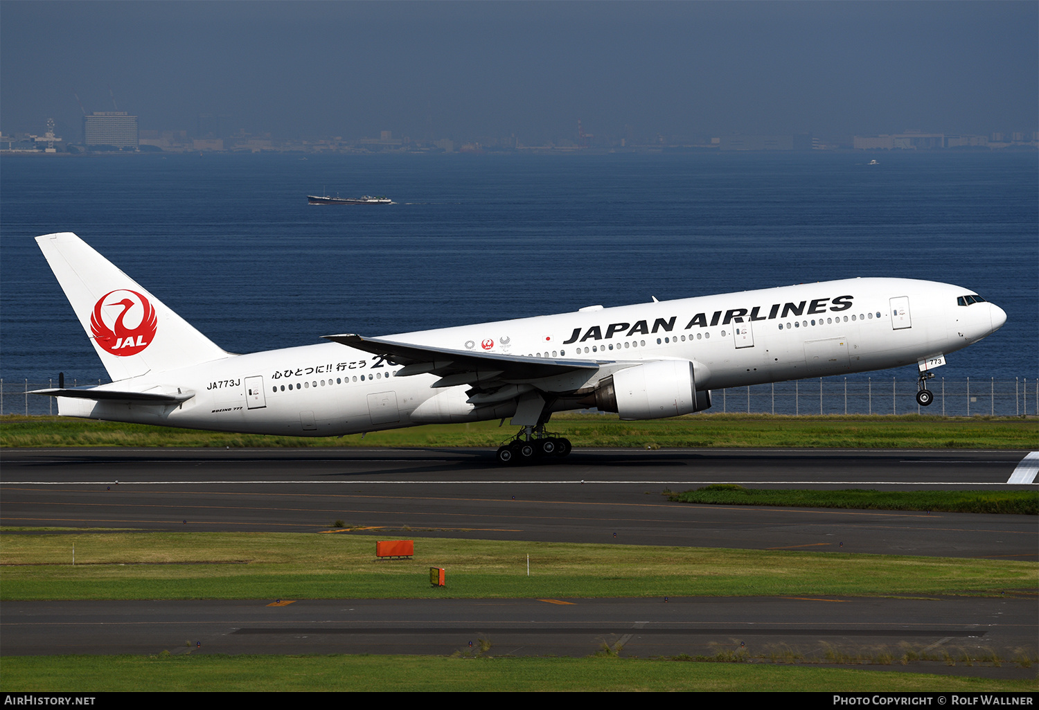 Aircraft Photo of JA773J | Boeing 777-246/ER | Japan Airlines - JAL | AirHistory.net #244431