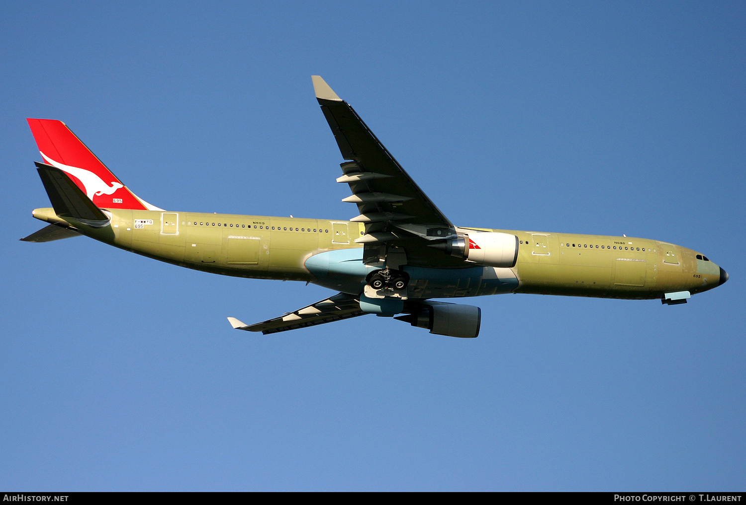 Aircraft Photo of F-WWYQ | Airbus A330-303 | Qantas | AirHistory.net #244470