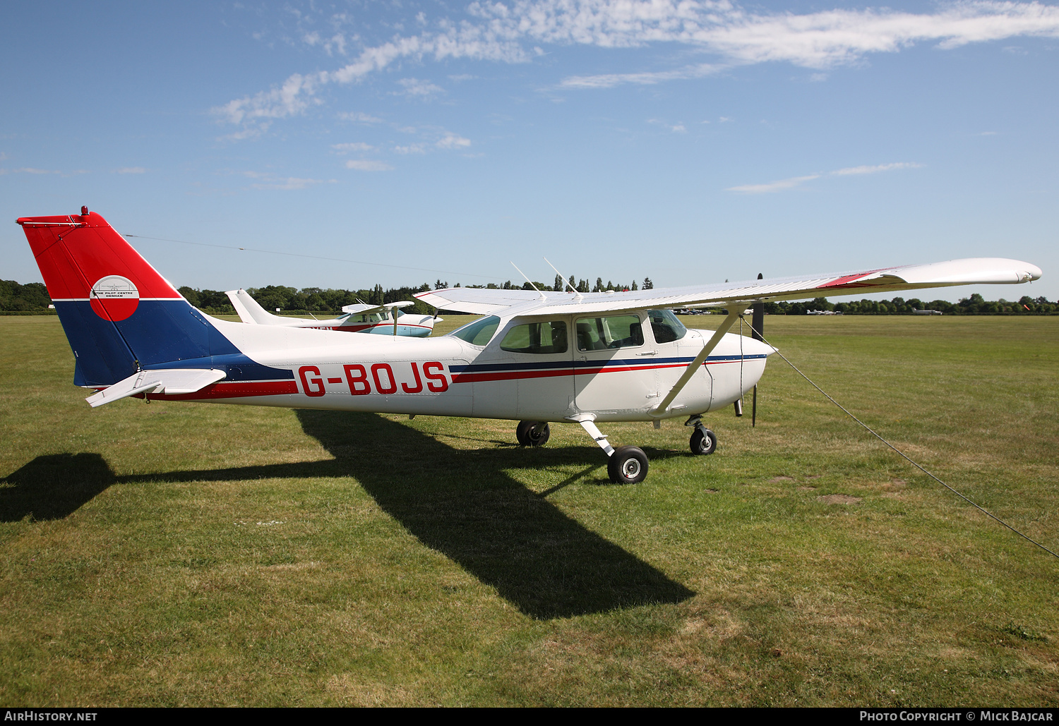 Aircraft Photo of G-BOJS | Cessna 172P | The Pilot Centre Denham | AirHistory.net #244487