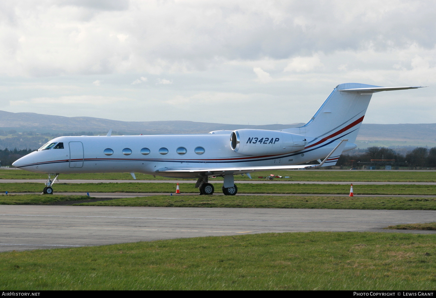 Aircraft Photo of N342AP | Gulfstream Aerospace G-IV Gulfstream G300 | AirHistory.net #244528