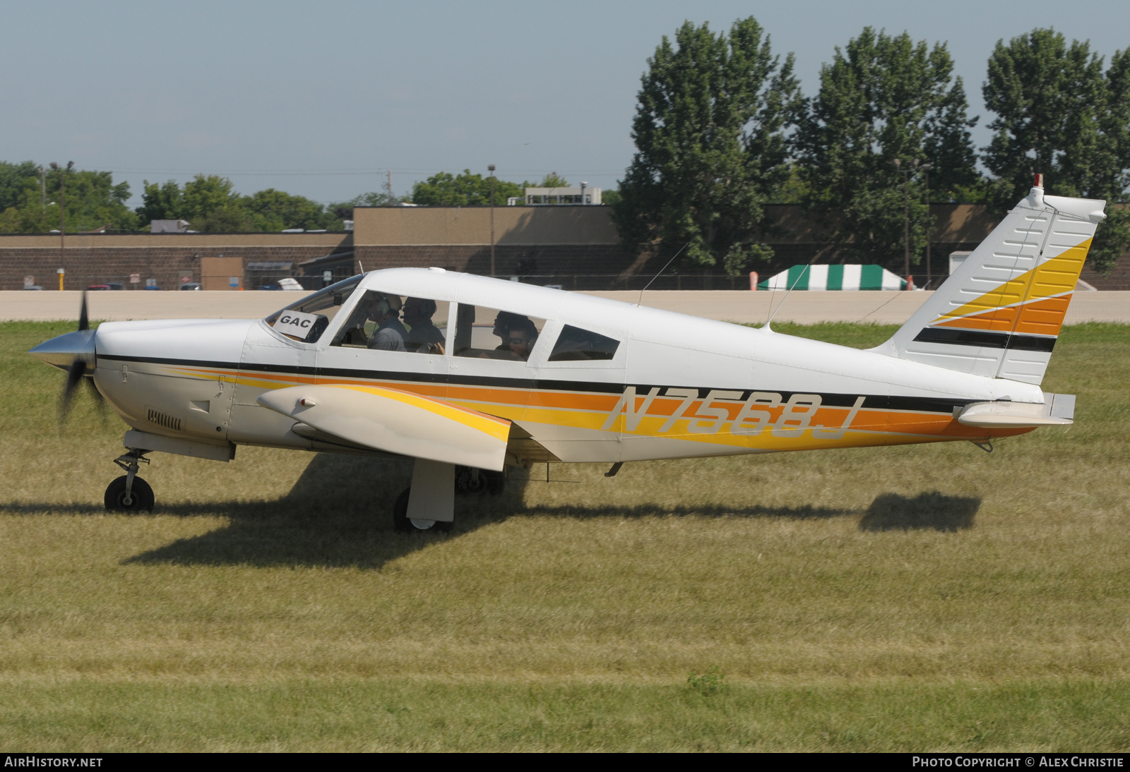 Aircraft Photo of N7568J | Piper PA-28R-180 Cherokee Arrow | AirHistory.net #244548