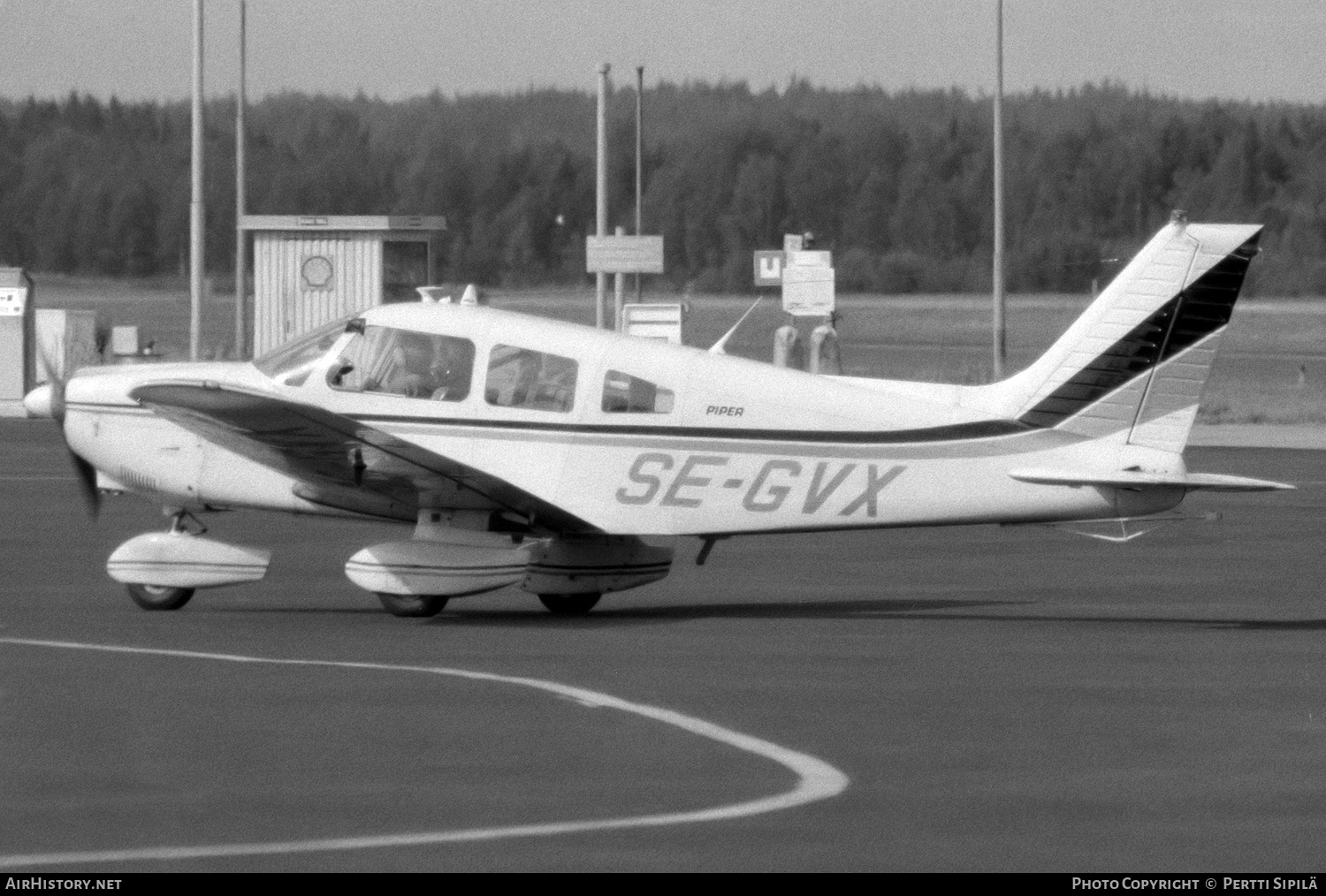 Aircraft Photo of SE-GVX | Piper PA-28-181 Cherokee Archer II | AirHistory.net #244638