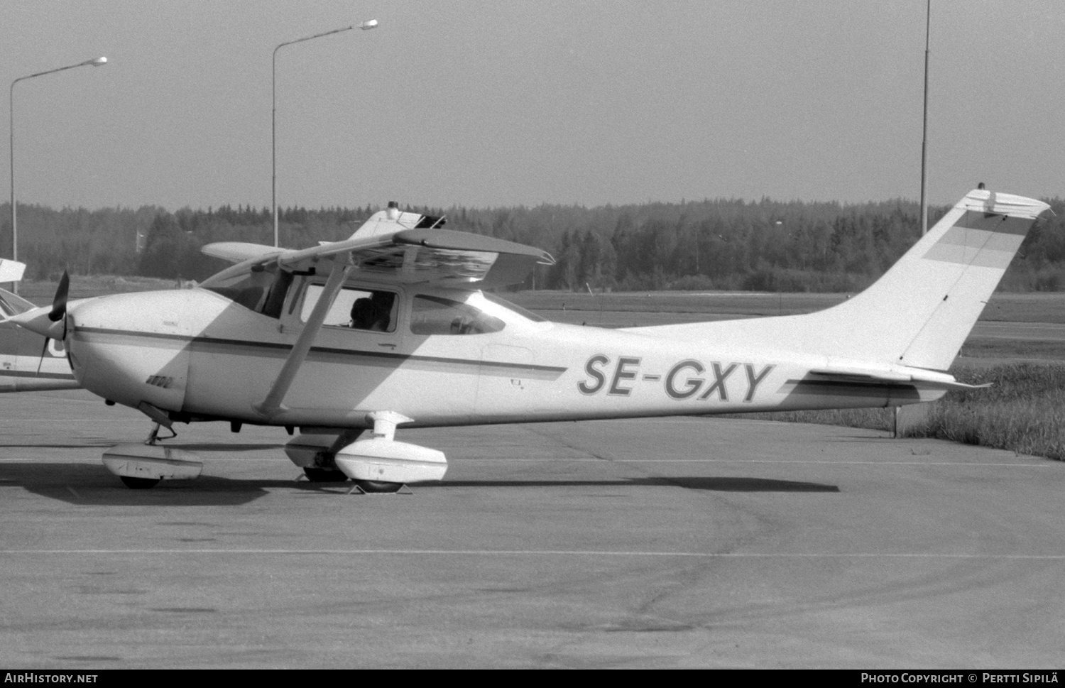 Aircraft Photo of SE-GXY | Cessna 182P Skylane II | AirHistory.net #244646