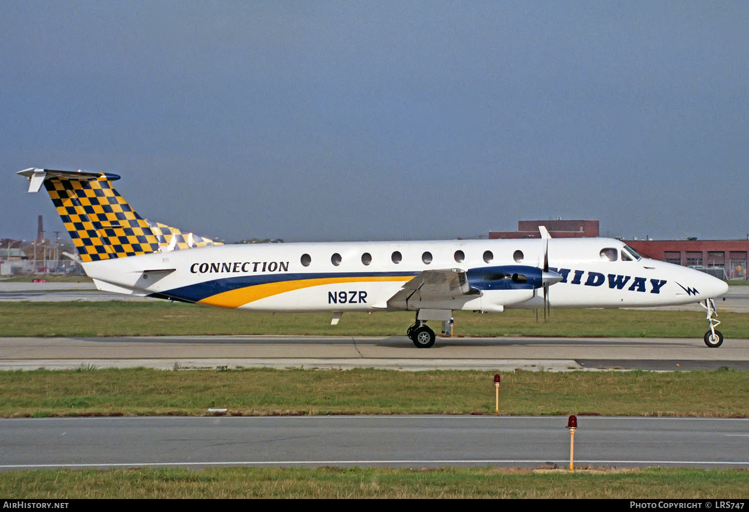 Aircraft Photo of N9ZR | Beech 1900C | Midway Connection | AirHistory.net #244672