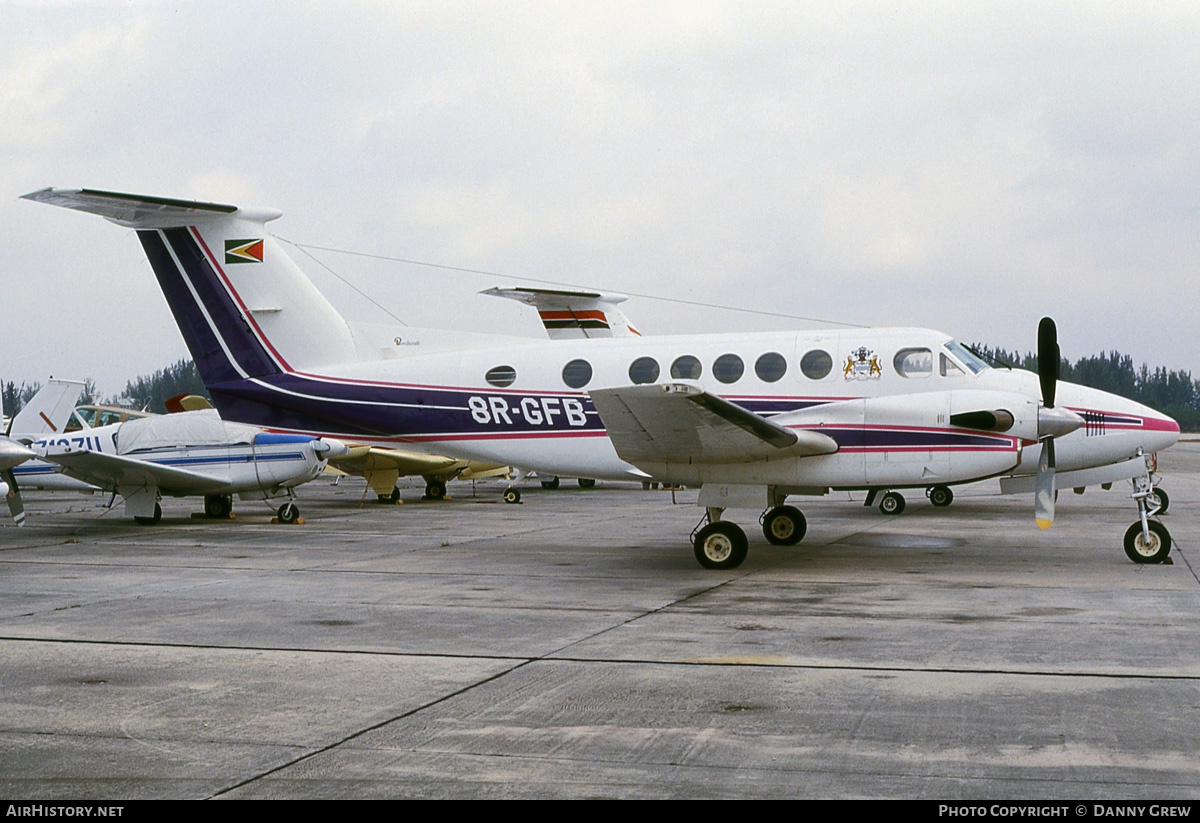 Aircraft Photo of 8R-GFB | Beech 200 Super King Air | Guyana Government | AirHistory.net #244678
