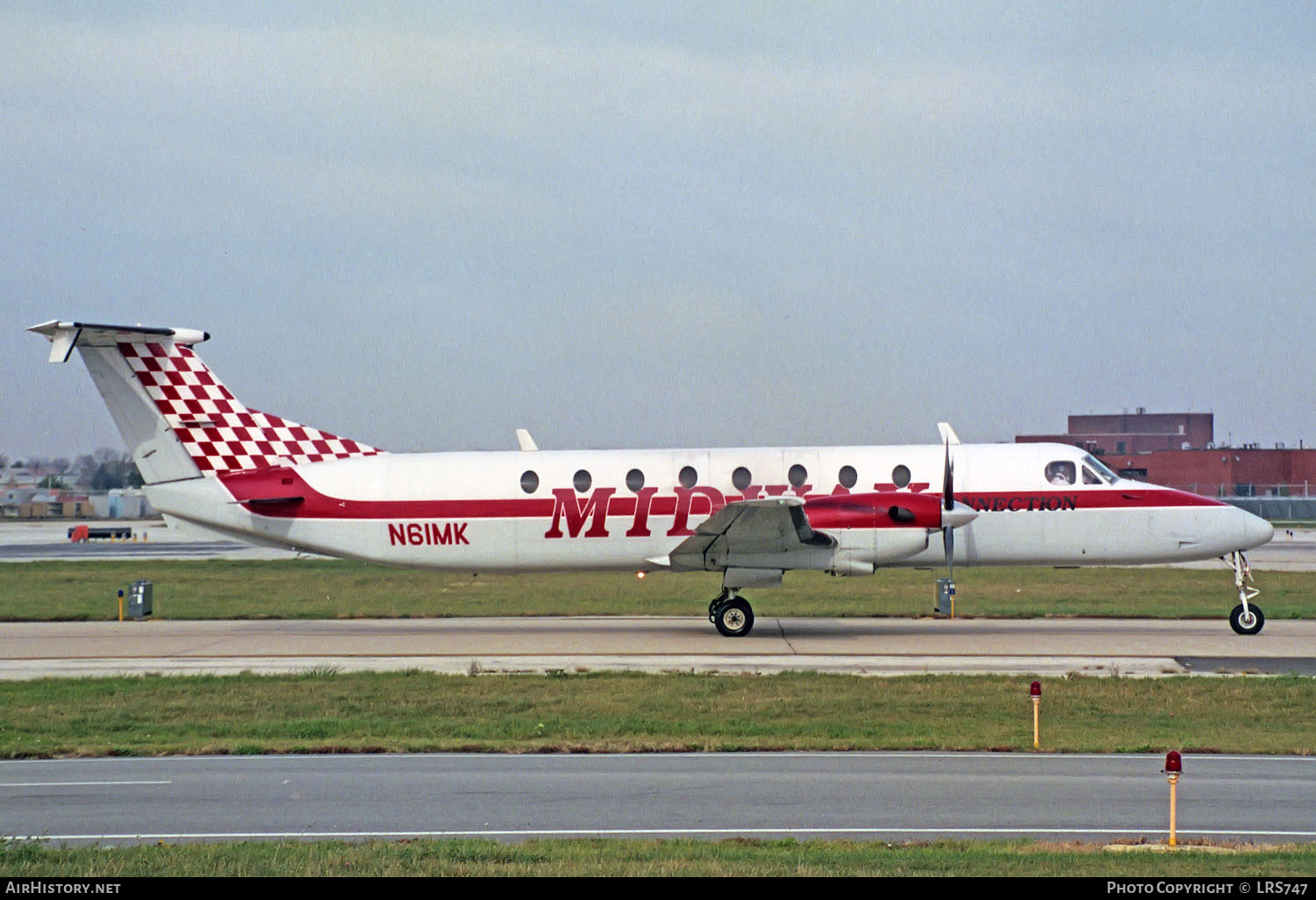 Aircraft Photo of N61MK | Beech 1900C | Midway Connection | AirHistory.net #244685