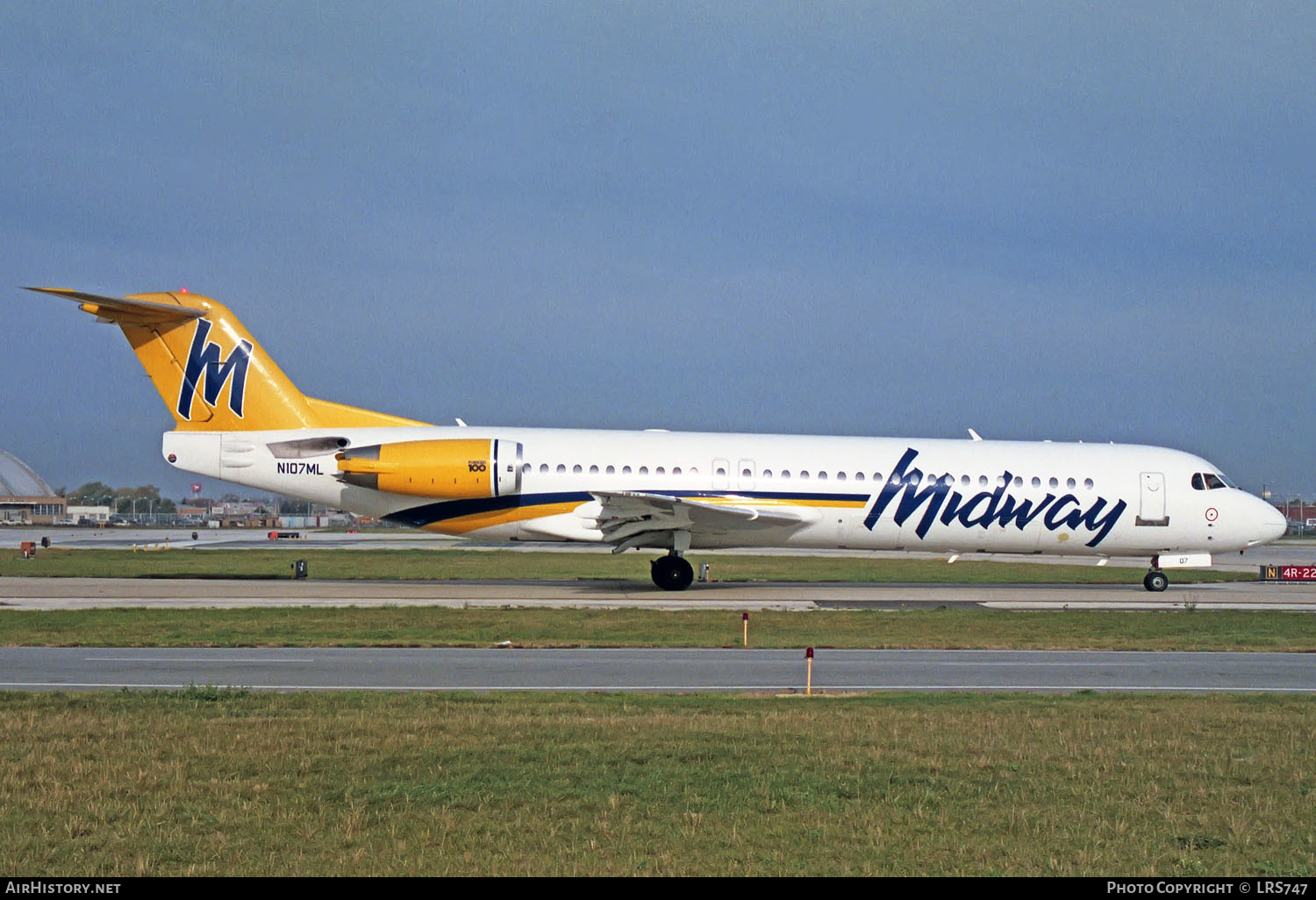 Aircraft Photo of N107ML | Fokker 100 (F28-0100) | Midway Airlines | AirHistory.net #244705