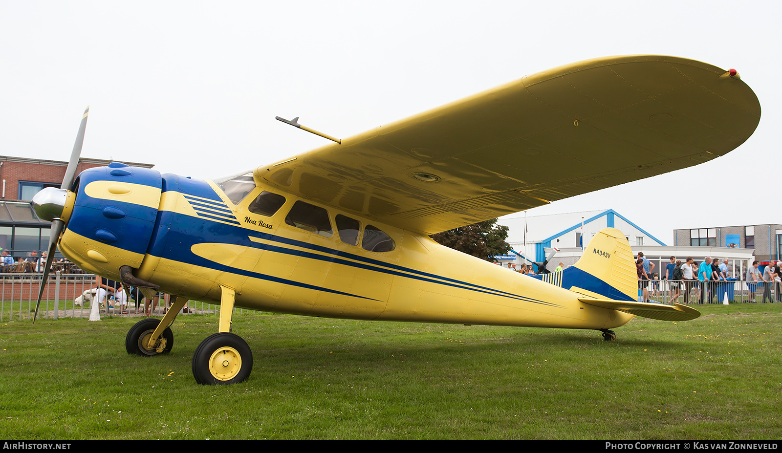 Aircraft Photo of N4343V | Cessna 195A | AirHistory.net #244794