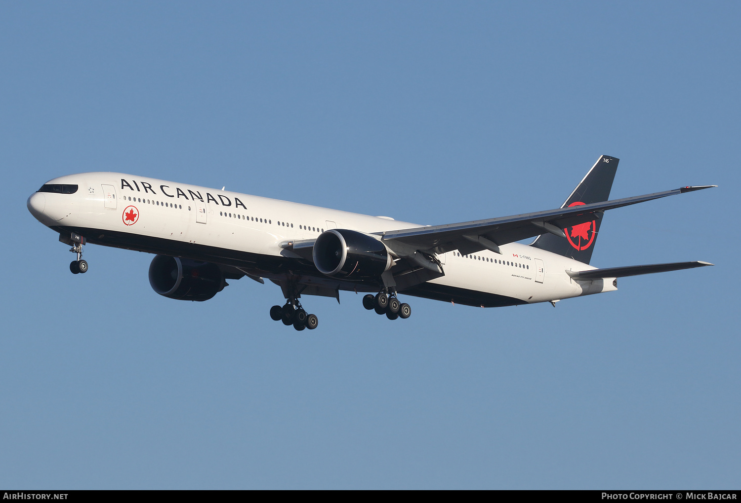 Aircraft Photo of C-FNNQ | Boeing 777-333/ER | Air Canada | AirHistory.net #244815