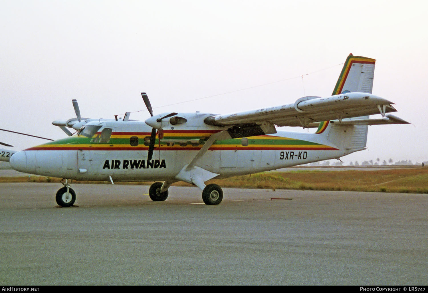 Aircraft Photo of 9XR-KD | De Havilland Canada DHC-6-300 Twin Otter | RwandAir | AirHistory.net #244978