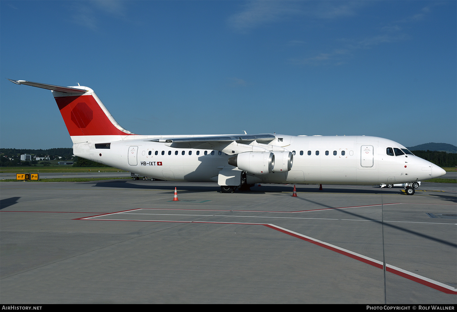 Aircraft Photo of HB-IXT | British Aerospace Avro 146-RJ100 | Swiss International Air Lines | AirHistory.net #244995