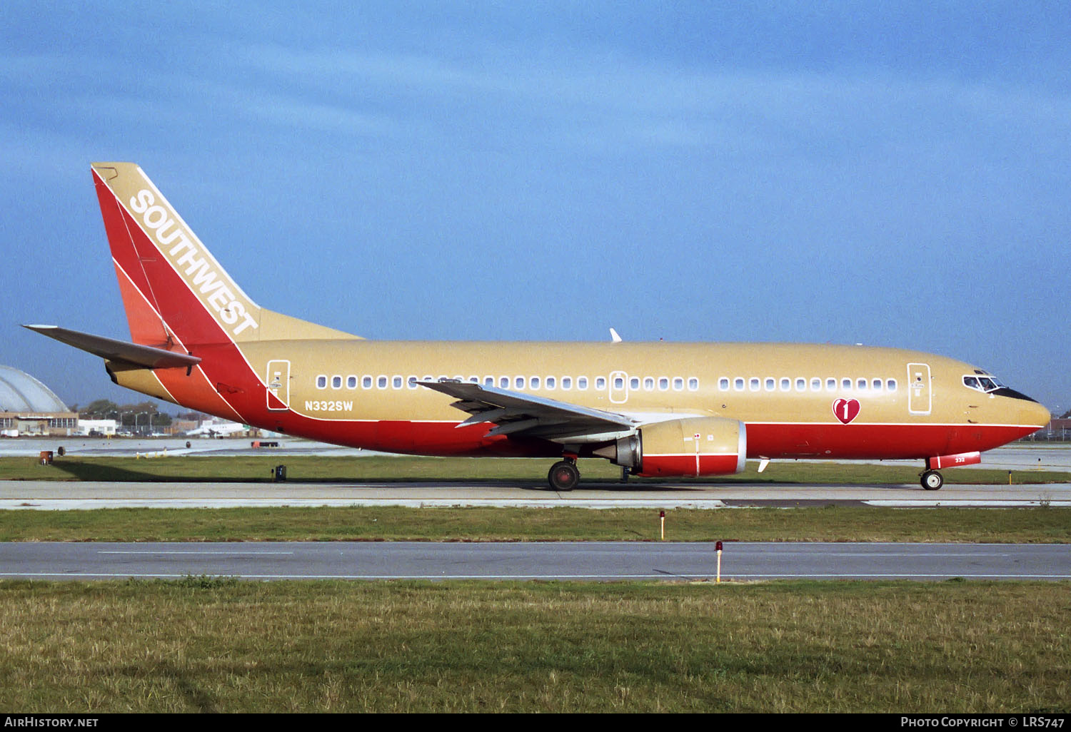 Aircraft Photo of N332SW | Boeing 737-3H4 | Southwest Airlines | AirHistory.net #245067