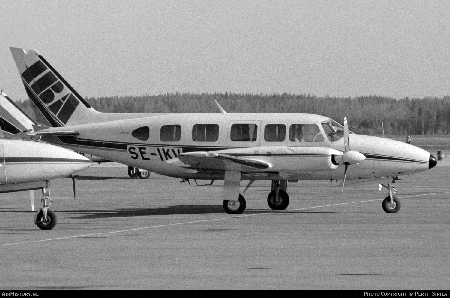 Aircraft Photo of SE-IKV | Piper PA-31-350 Navajo Chieftain | IBA - International Business Air | AirHistory.net #245260