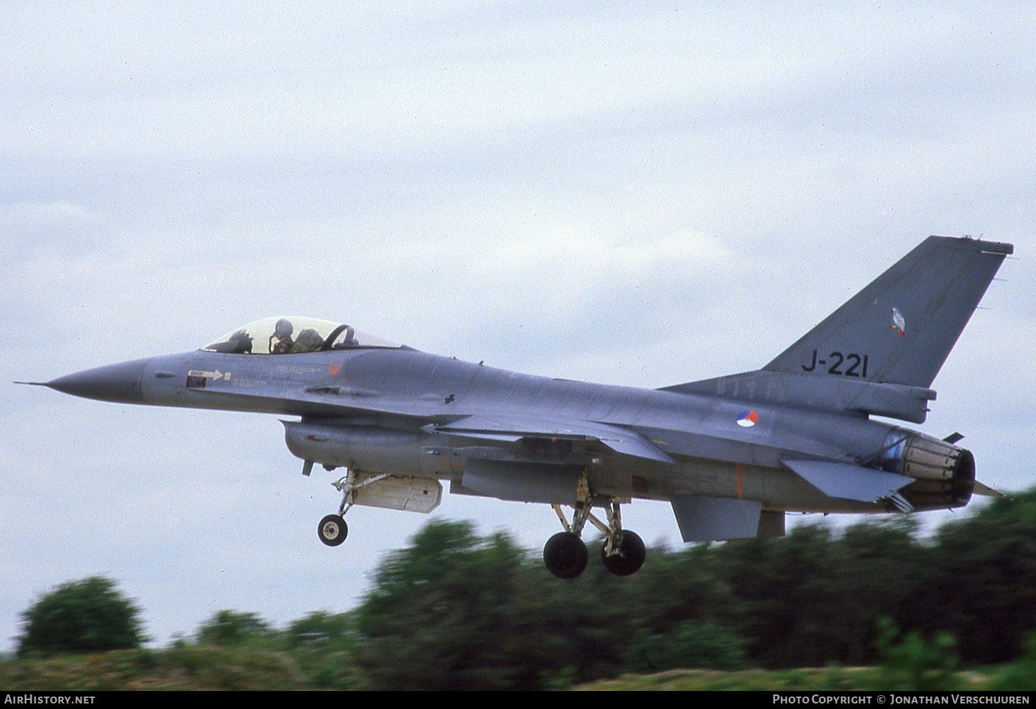 Aircraft Photo of J-221 | General Dynamics F-16A Fighting Falcon | Netherlands - Air Force | AirHistory.net #245307