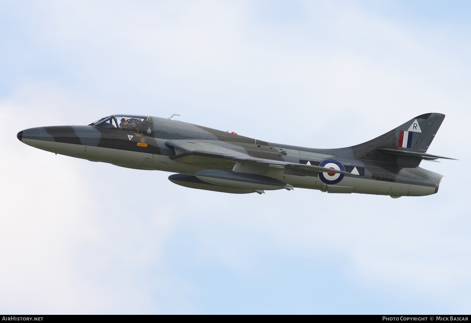 Aircraft Photo of G-BXFI / WV372 | Hawker Hunter T7 | UK - Air Force | AirHistory.net #245393