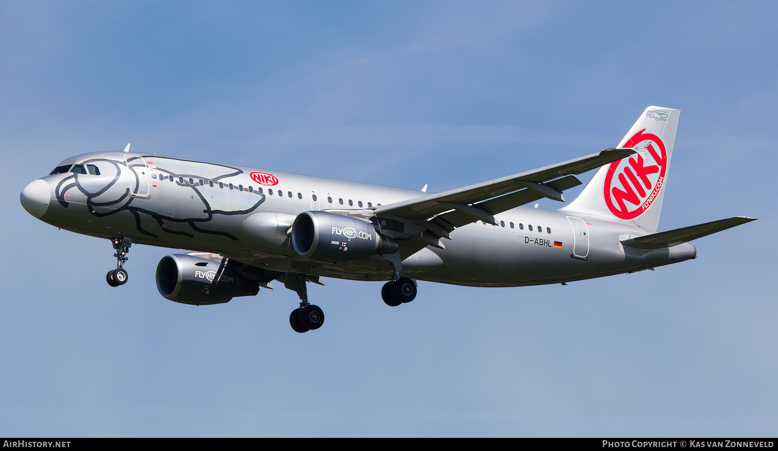 Aircraft Photo of D-ABHL | Airbus A320-214 | Niki | AirHistory.net #245423