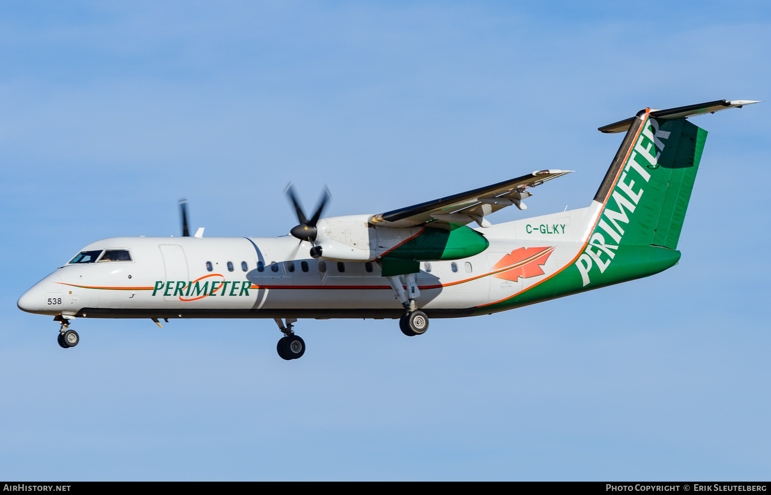 Aircraft Photo of C-GLKY | Bombardier DHC-8-311Q Dash 8 | Perimeter Airlines | AirHistory.net #245471