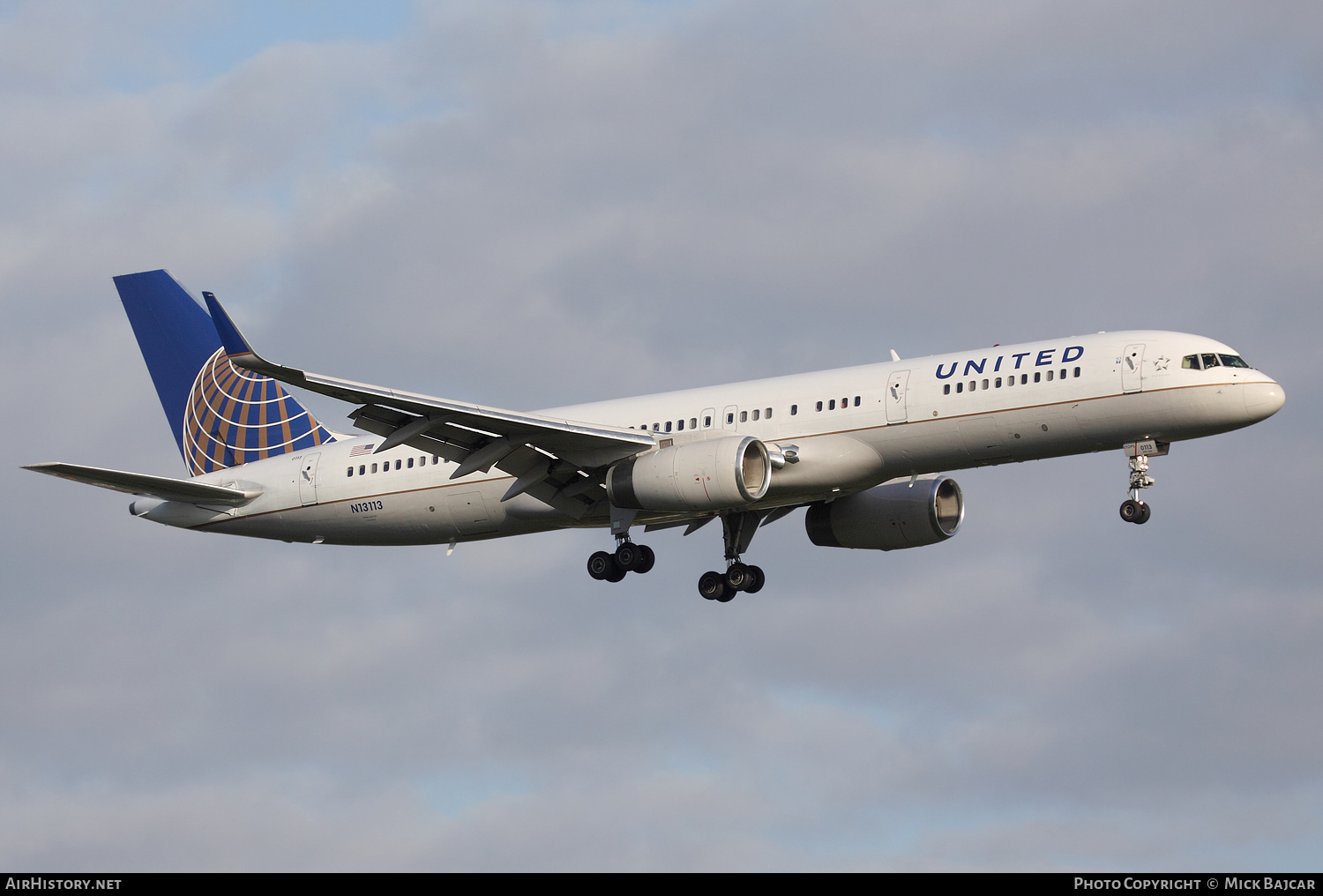 Aircraft Photo of N13113 | Boeing 757-224 | United Airlines | AirHistory.net #245488