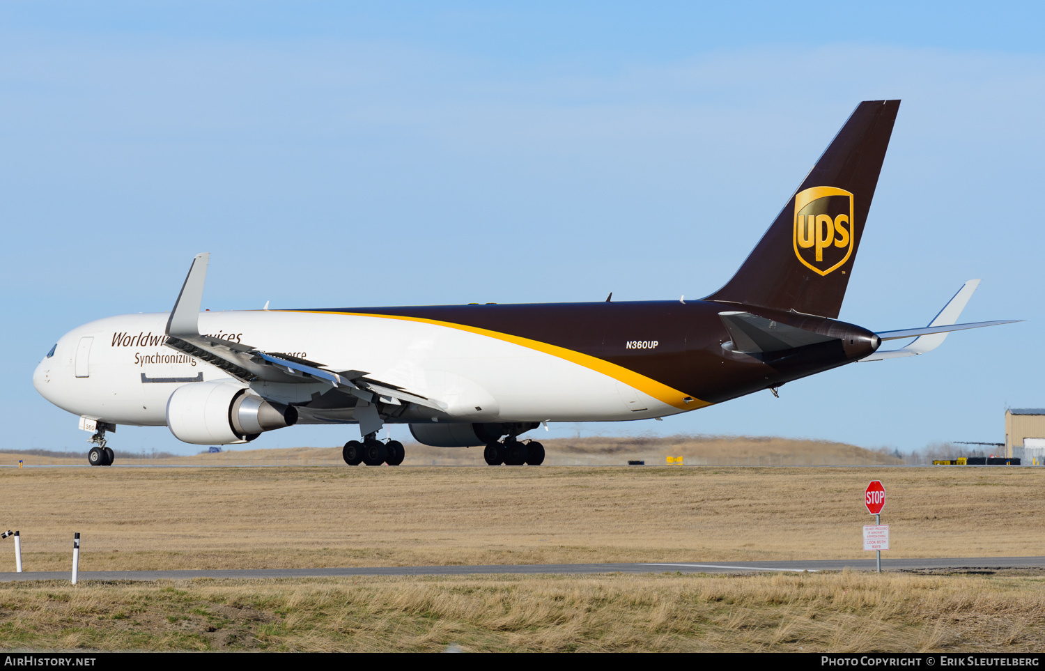 Aircraft Photo of N360UP | Boeing 767-34AF/ER | United Parcel Service - UPS | AirHistory.net #245495