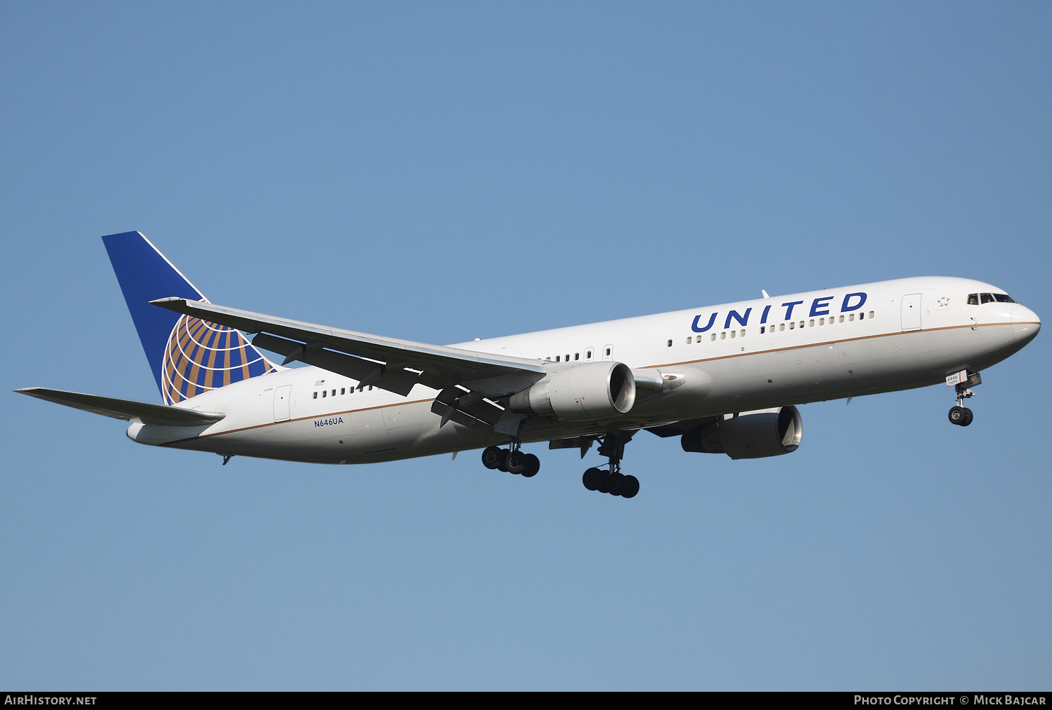 Aircraft Photo of N646UA | Boeing 767-322/ER | United Airlines | AirHistory.net #245526
