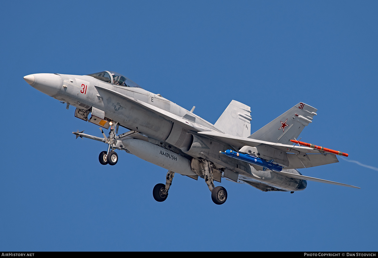 Aircraft Photo of 164680 | McDonnell Douglas F/A-18C Hornet | USA - Navy | AirHistory.net #245540