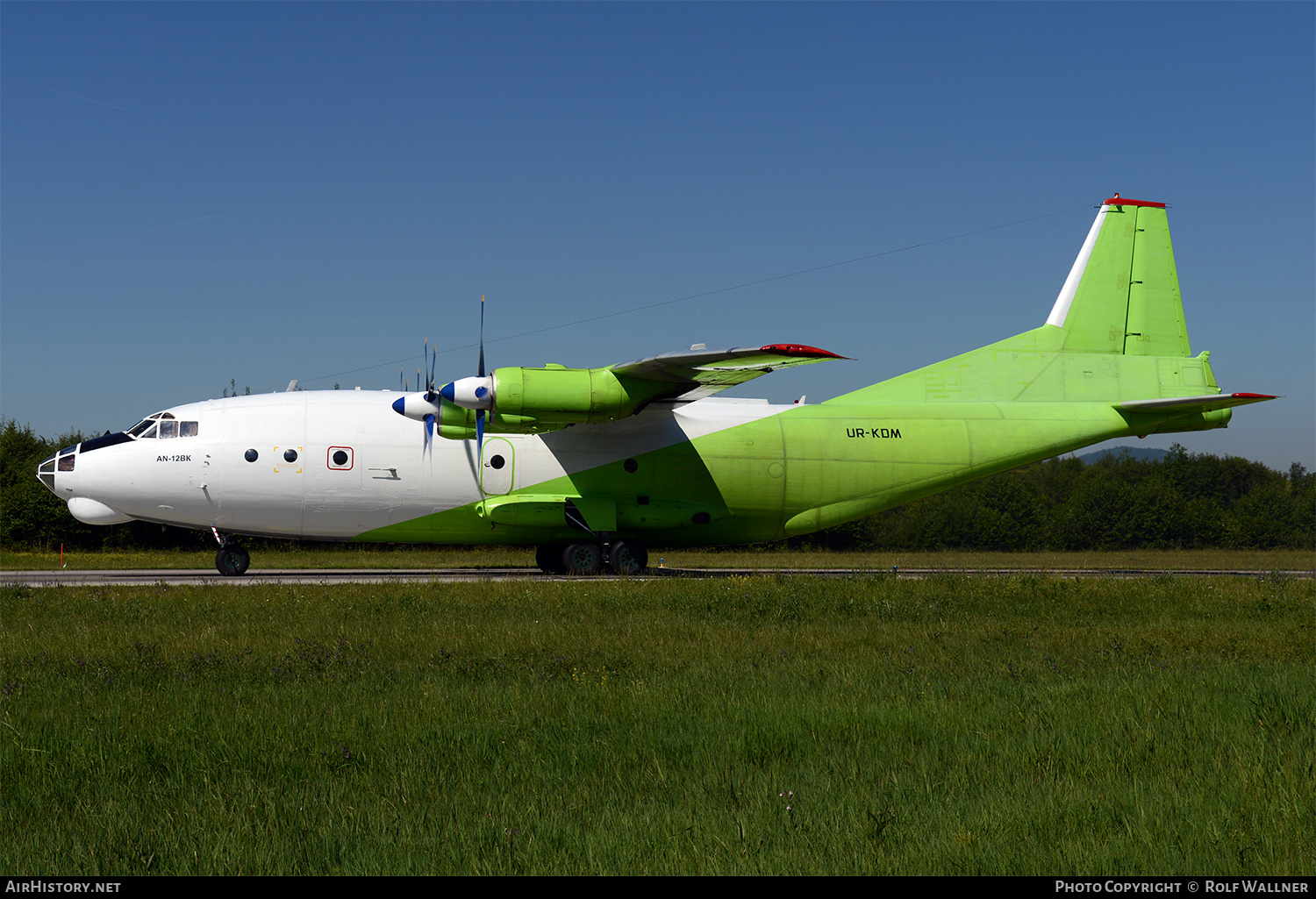 Aircraft Photo of UR-KDM | Antonov An-12BK | AirHistory.net #245553