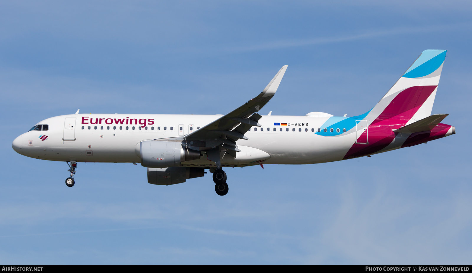 Aircraft Photo of D-AEWS | Airbus A320-214 | Eurowings | AirHistory.net #245580