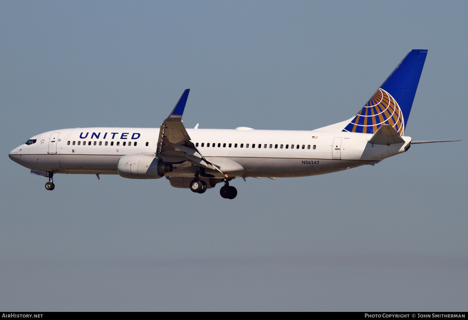 Aircraft Photo of N36247 | Boeing 737-824 | United Airlines | AirHistory.net #245660