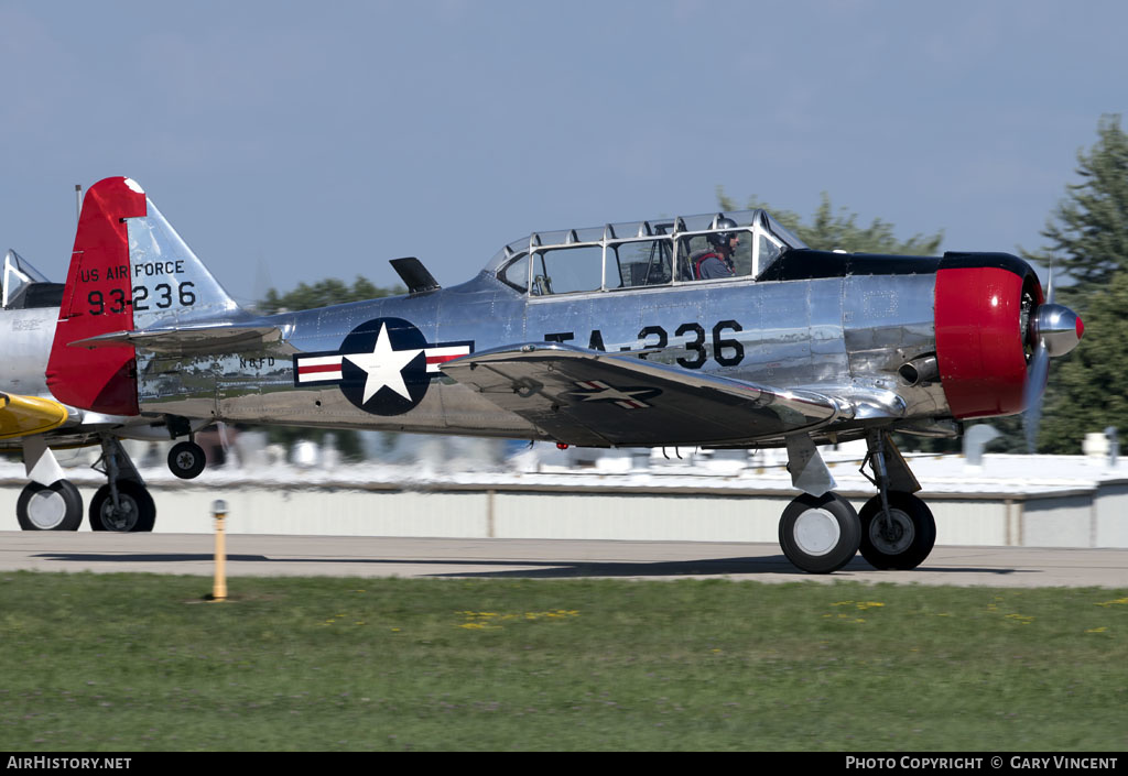 Aircraft Photo of N8FD / 93236 | North American AT-6G Texan | USA - Air Force | AirHistory.net #245779