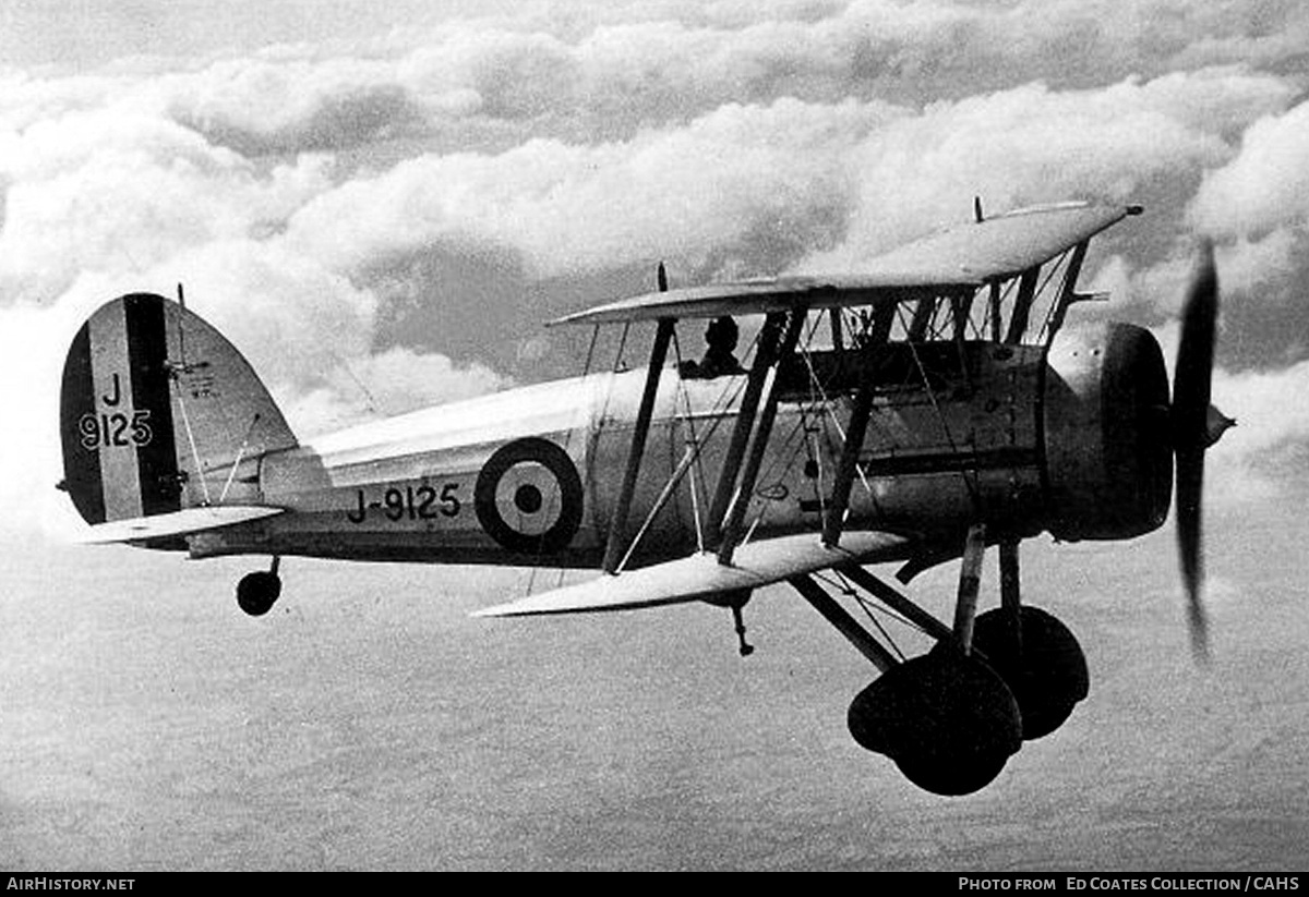 Aircraft Photo of J9125 | Gloster SS.19B | UK - Air Force | AirHistory.net #245857