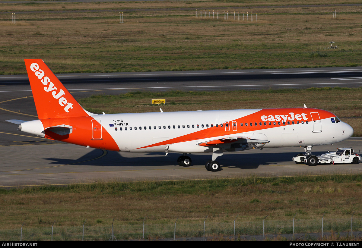 Aircraft Photo of F-WWIM | Airbus A320-214 | EasyJet | AirHistory.net #245913