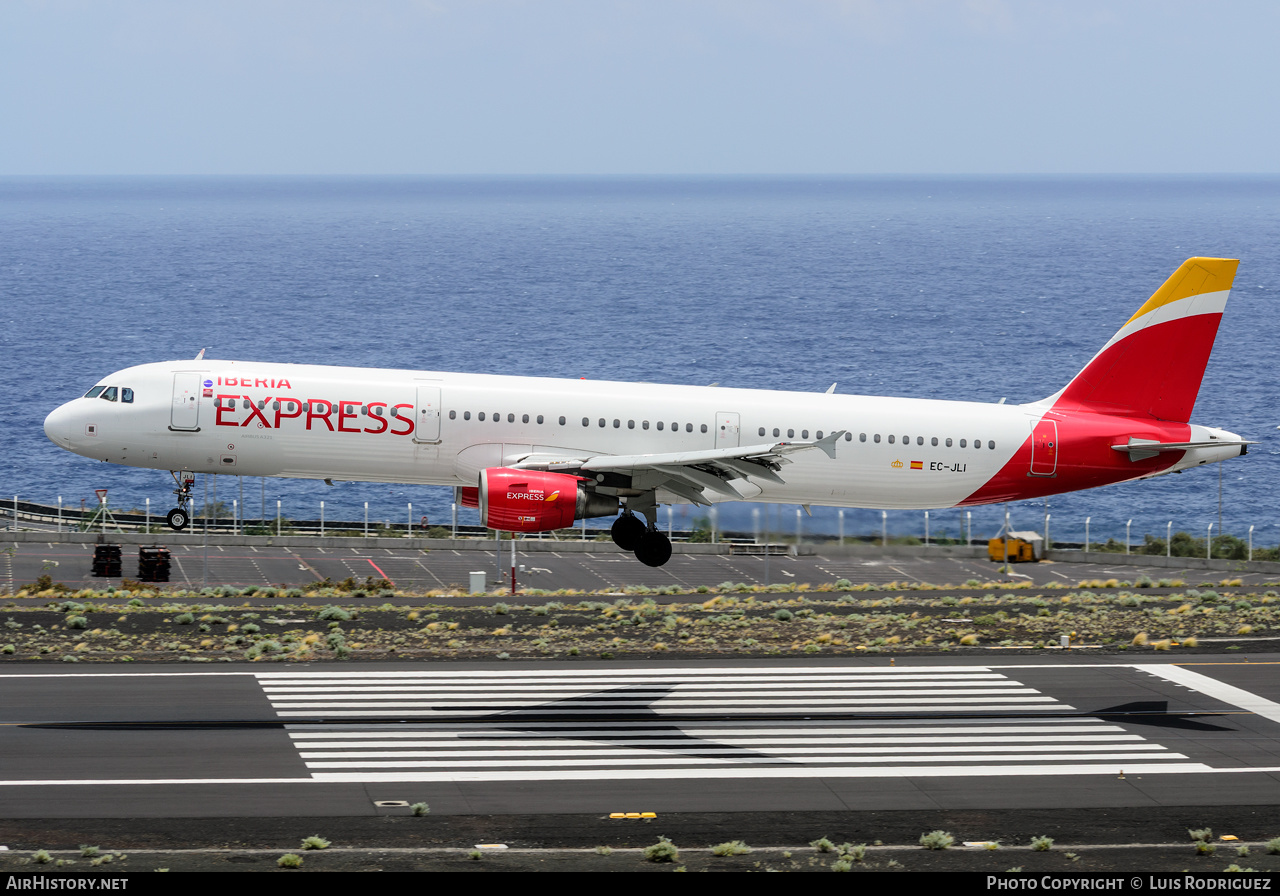 Aircraft Photo of EC-JLI | Airbus A321-213 | Iberia Express | AirHistory.net #245920