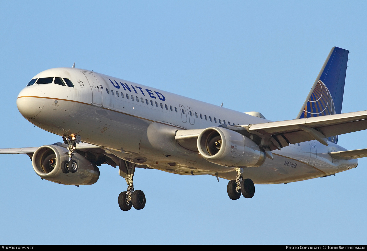 Aircraft Photo of N434UA | Airbus A320-232 | United Airlines | AirHistory.net #245960