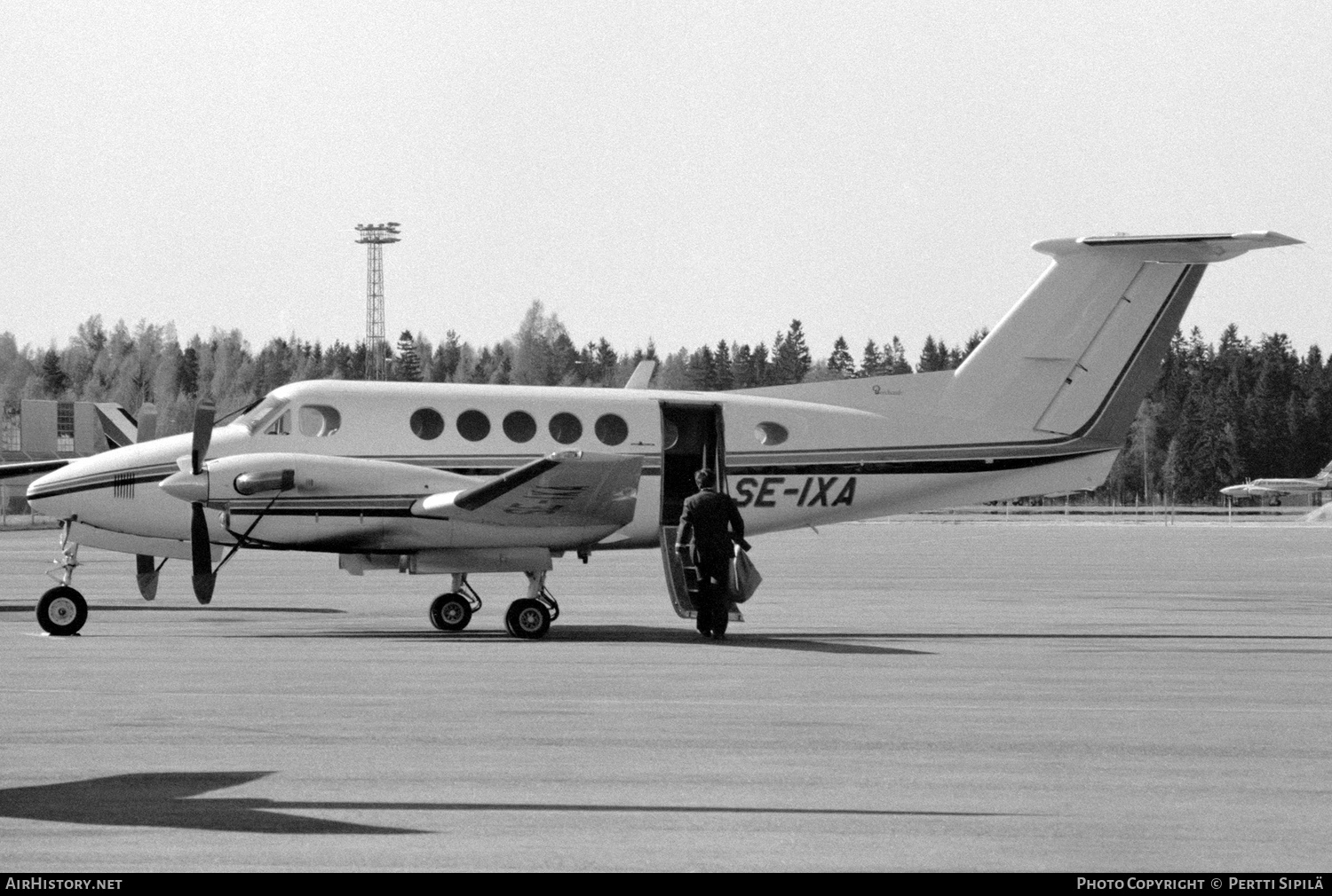 Aircraft Photo of SE-IXA | Beech B200 Super King Air | AirHistory.net #245971