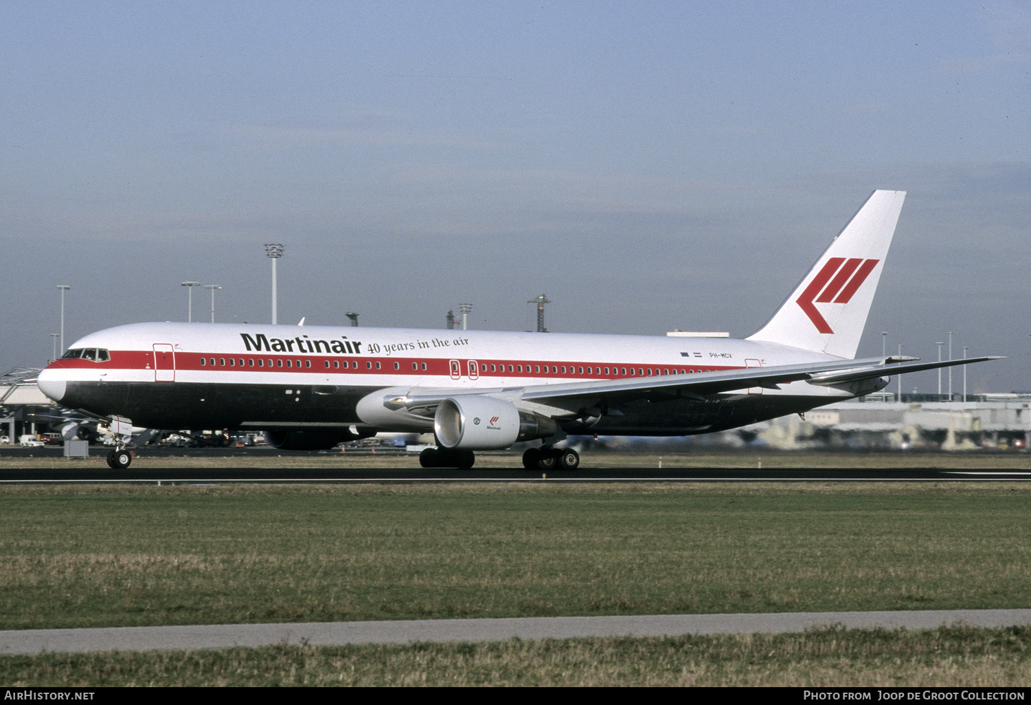 Aircraft Photo of PH-MCV | Boeing 767-31A/ER | Martinair | AirHistory.net #245986