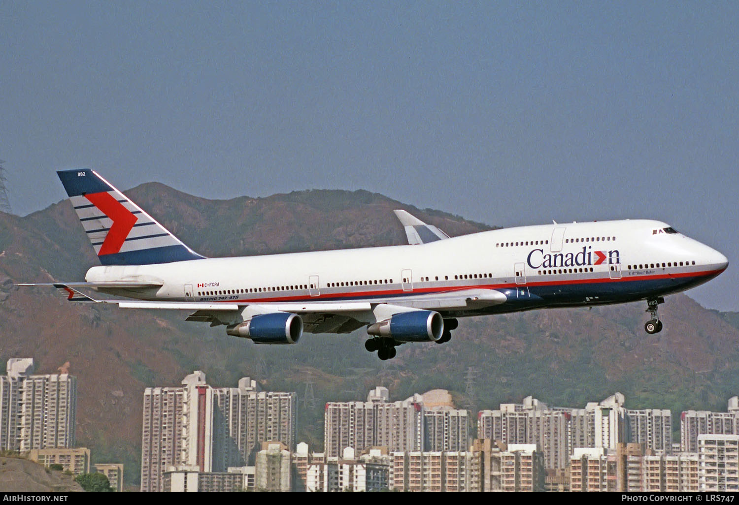 Aircraft Photo of C-FCRA | Boeing 747-475 | Canadian Airlines | AirHistory.net #246022