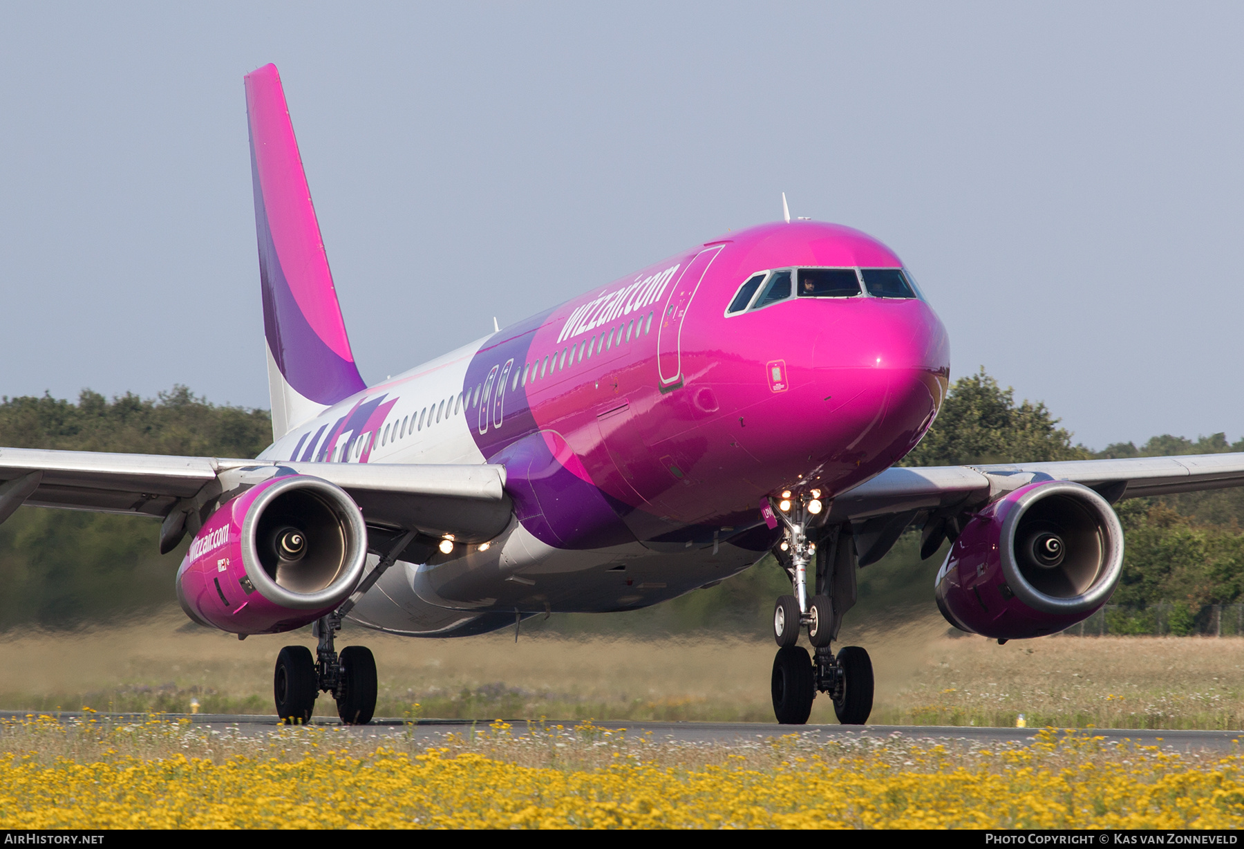 Aircraft Photo of HA-LPM | Airbus A320-232 | Wizz Air | AirHistory.net #246026