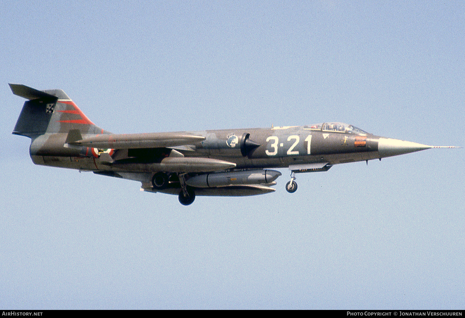 Aircraft Photo of MM6527 | Lockheed F-104G Starfighter | Italy - Air Force | AirHistory.net #246027