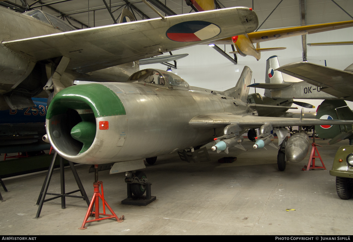 Aircraft Photo of 1043 | Mikoyan-Gurevich MiG-19PM | Czechoslovakia - Air Force | AirHistory.net #246080