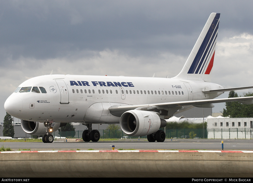 Aircraft Photo of F-GUGE | Airbus A318-111 | Air France | AirHistory.net #246119