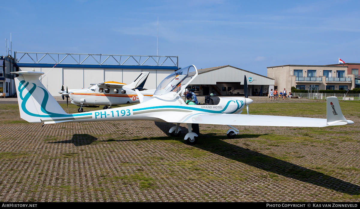 Aircraft Photo of PH-1193 | Diamond HK-36TC Super Dimona | Grand Hotel Opduin | AirHistory.net #246256