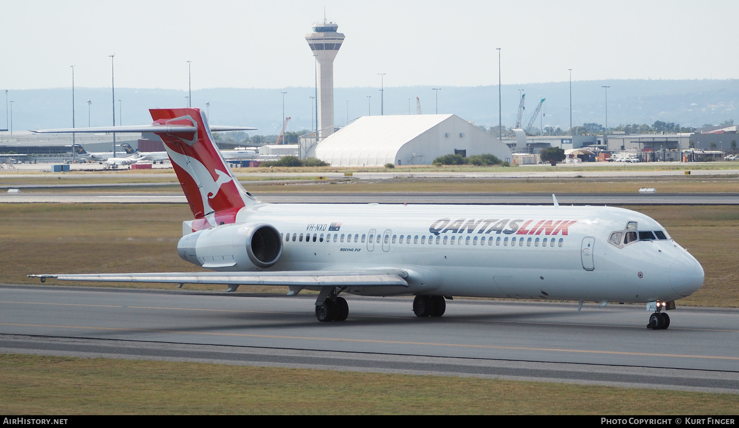 Aircraft Photo of VH-NXD | Boeing 717-23S | QantasLink | AirHistory.net #246305