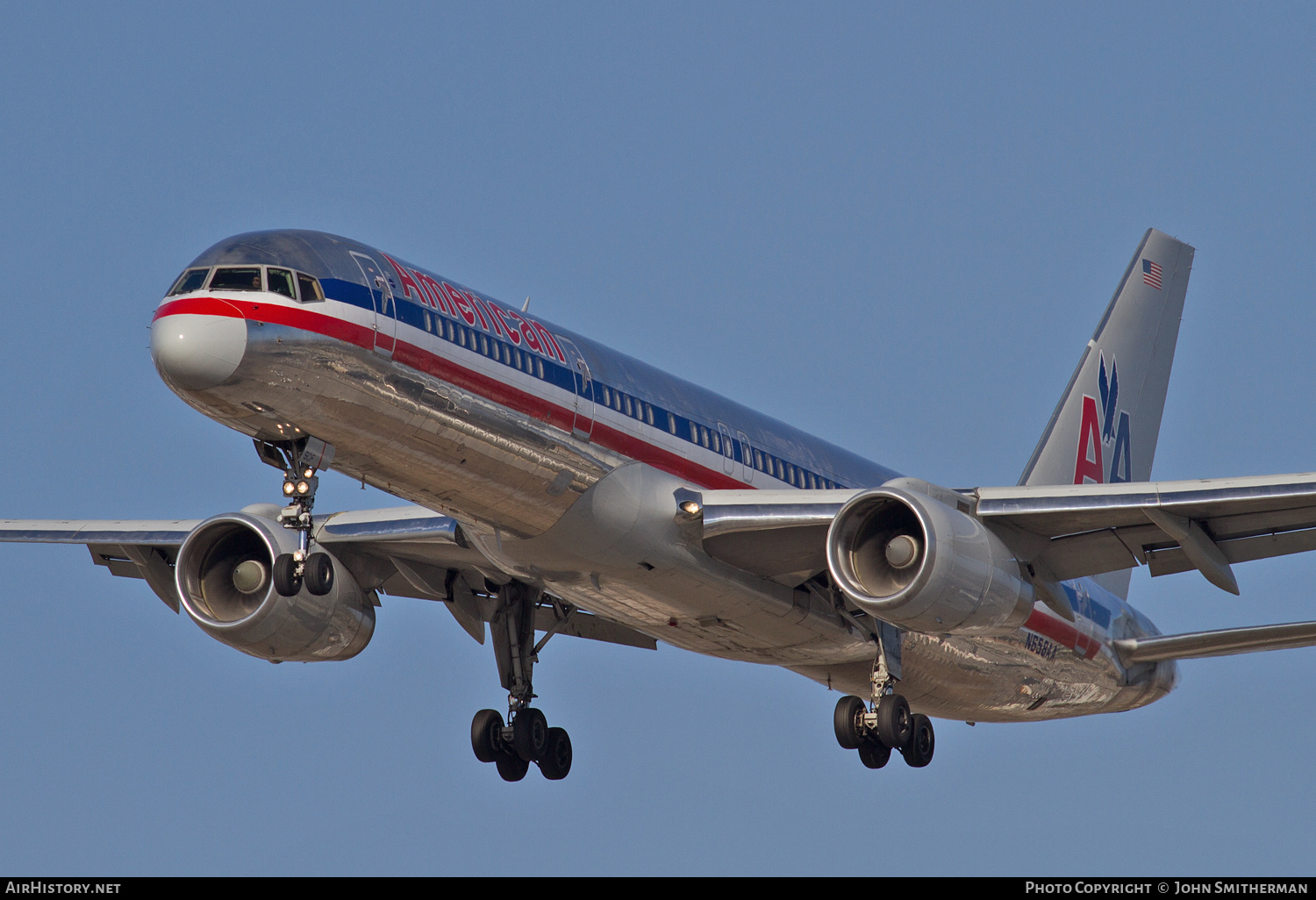 Aircraft Photo of N658AA | Boeing 757-223 | American Airlines | AirHistory.net #246321